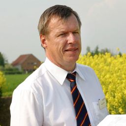 Klaus-Herbert Rolf