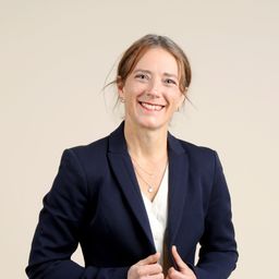 Dr. Béatrice Des Marchais